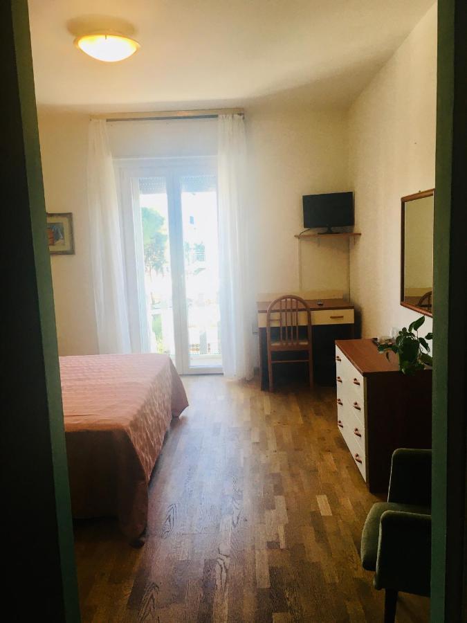 Hotel Milano Градо Экстерьер фото