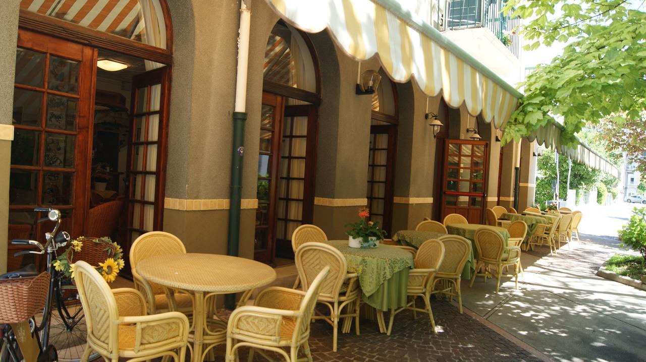 Hotel Milano Градо Экстерьер фото